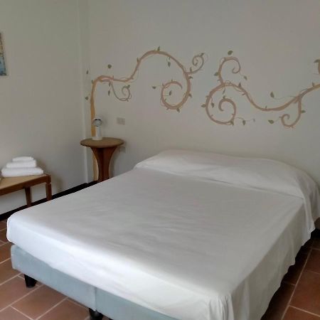Subretia Residenze Di Campagna Aparthotel Fabbri Ngoại thất bức ảnh