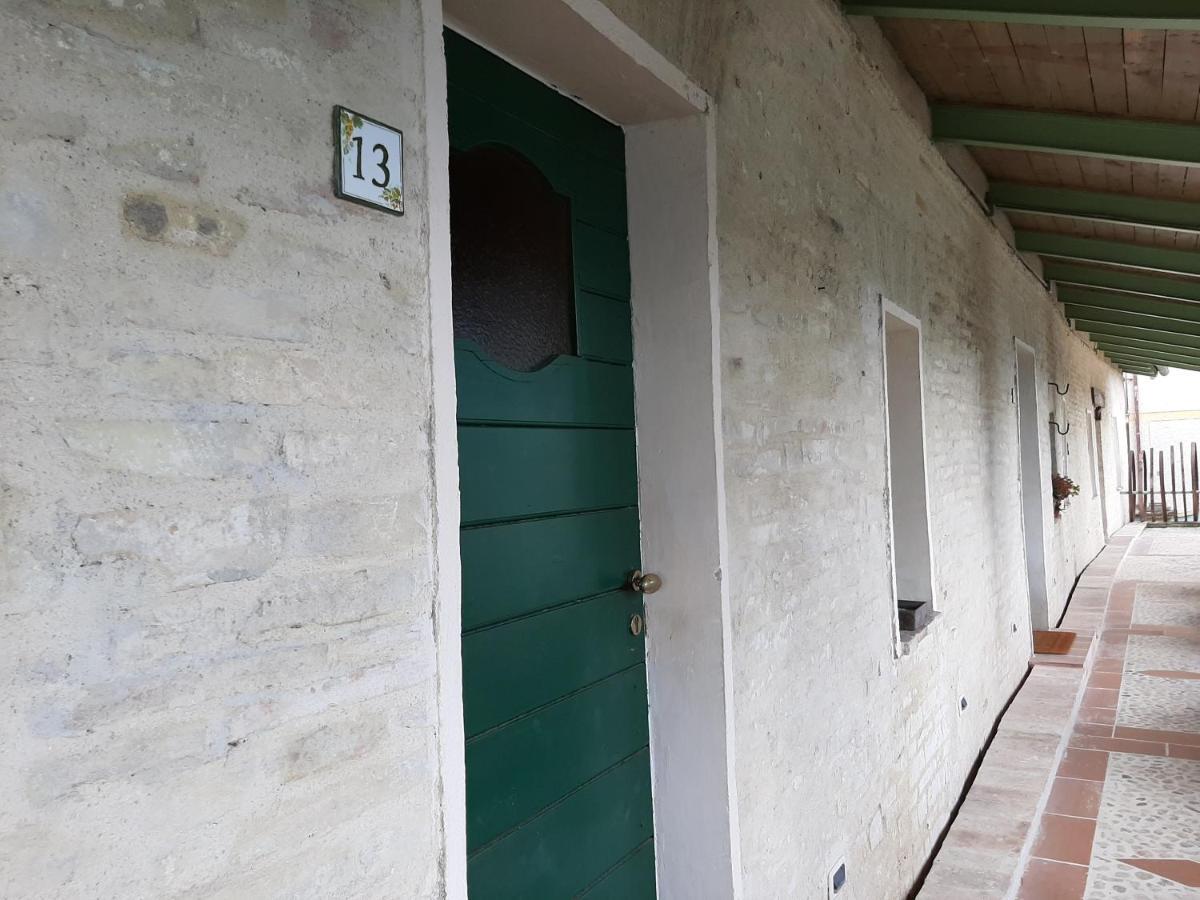 Subretia Residenze Di Campagna Aparthotel Fabbri Ngoại thất bức ảnh