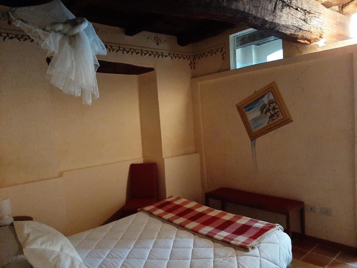 Subretia Residenze Di Campagna Aparthotel Fabbri Ngoại thất bức ảnh